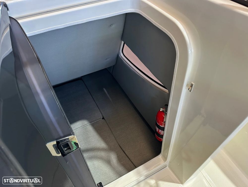 Quicksilver Activ 805 Open - 22