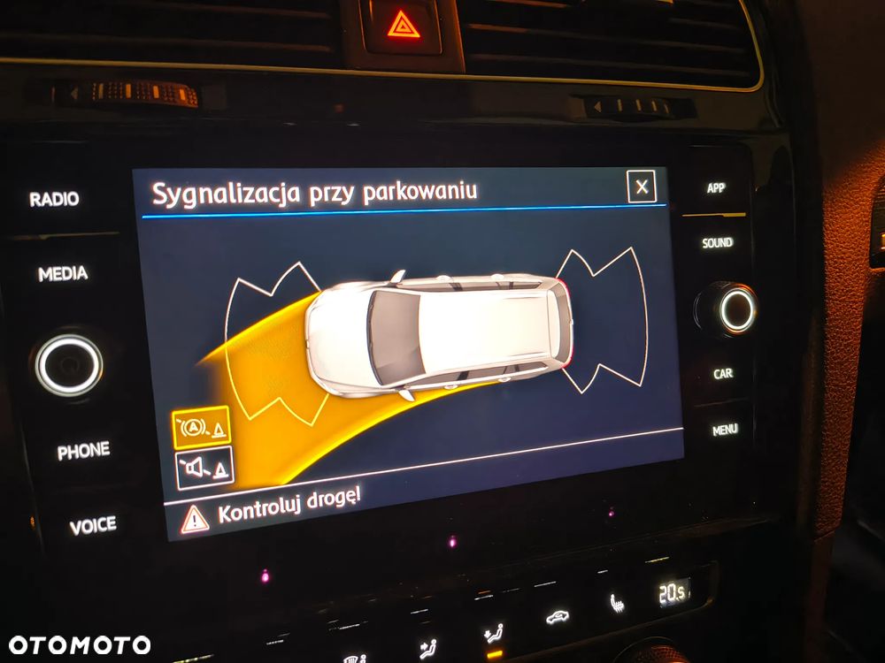 Volkswagen Golf 1.5 TSI BMT Evo Highline - 25