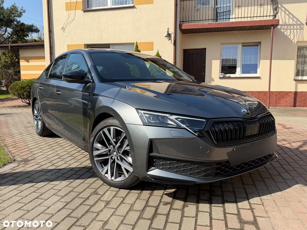 Skoda Octavia 1.5 TSI mHEV Sportline DSG - 2