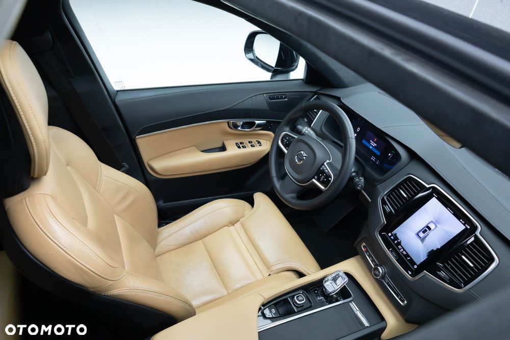Volvo XC 90 T8 AWD Recharge Ultimate Bright - 14
