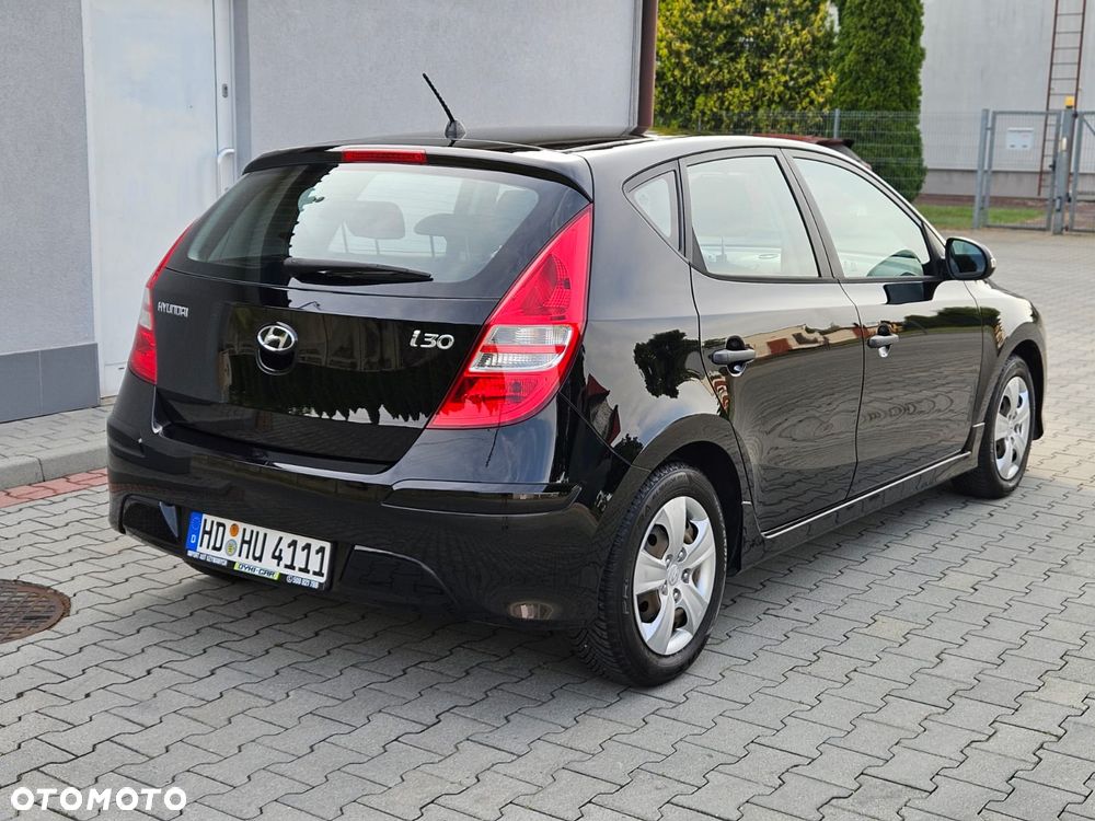 Hyundai i30 1.4 FIFA WM Edition - 3