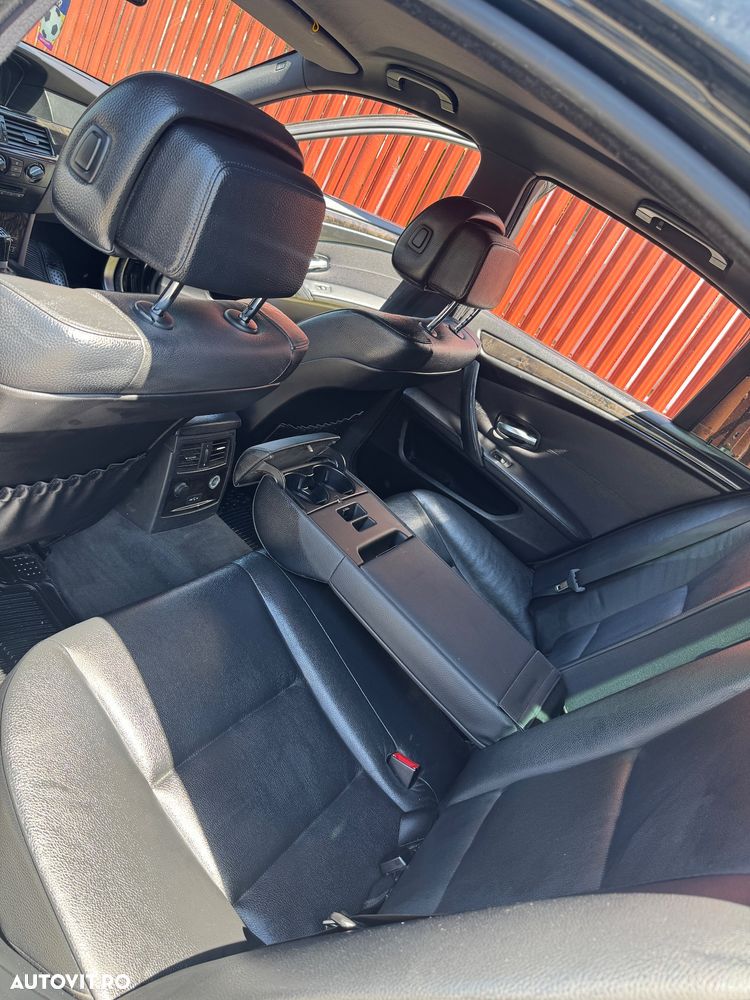 BMW Seria 5 520d - 10