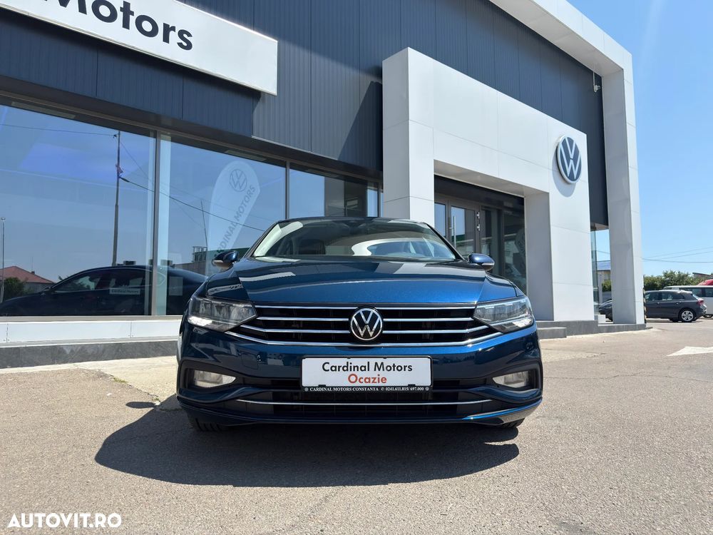 Volkswagen Passat 2.0 TDI DSG Comfortline - 2