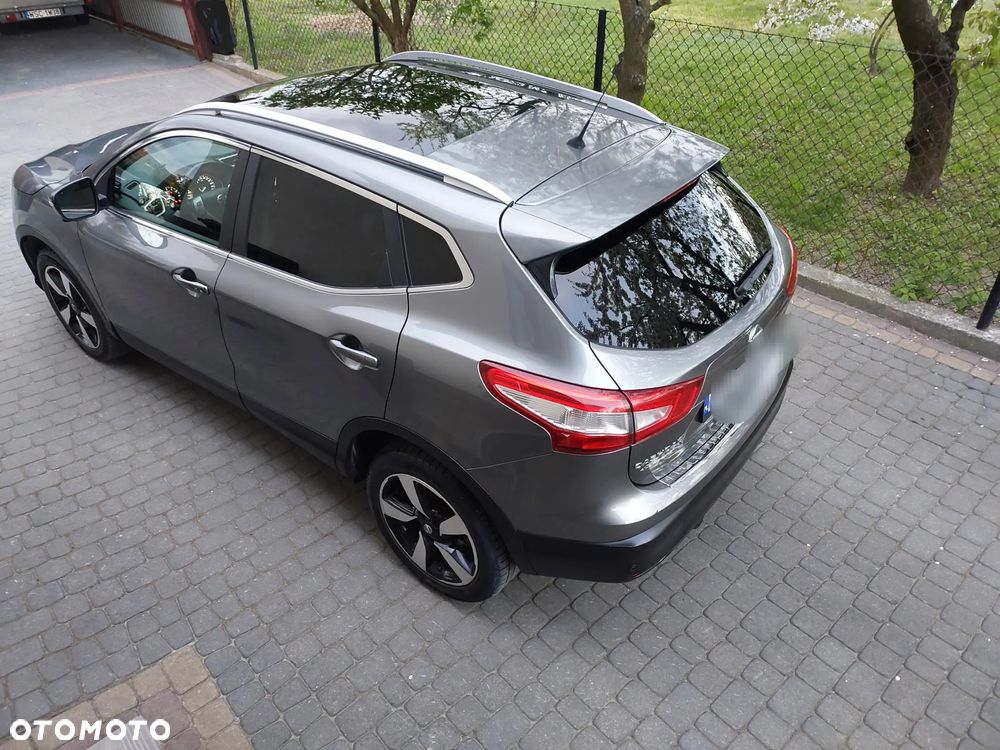 Nissan Qashqai 1.6 DIG-T Tekna - 2