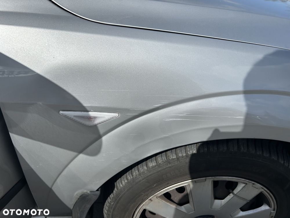 Ford Mondeo 1.8 Silver X - 15