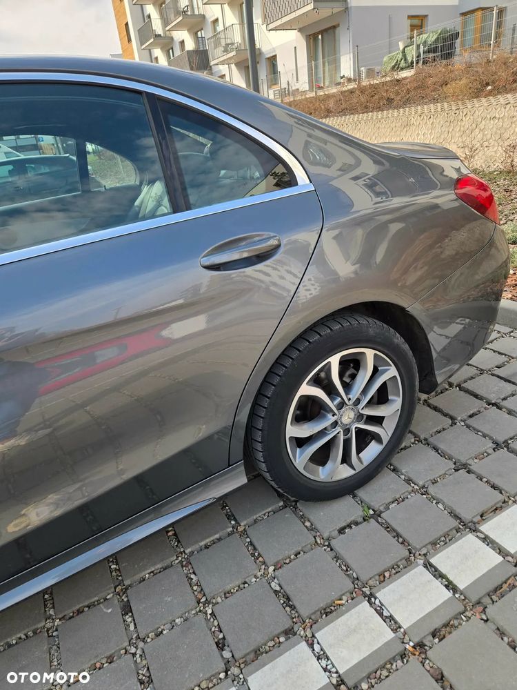 Mercedes-Benz Klasa C 200 4-Matic 7G-TRONIC - 9