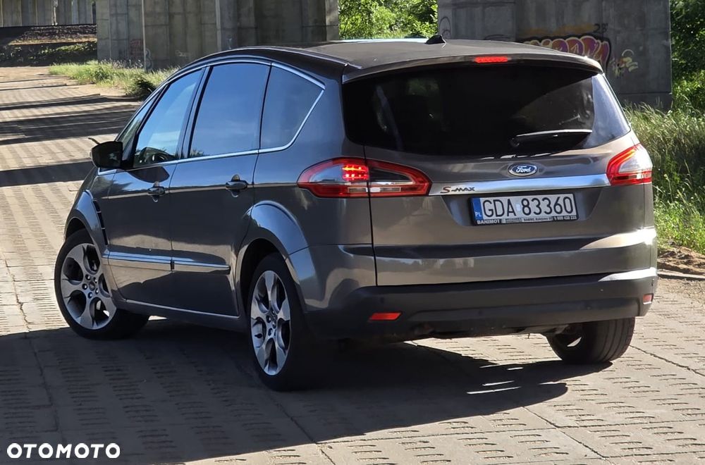 Ford S-Max 2.0 TDCi DPF Titanium - 16
