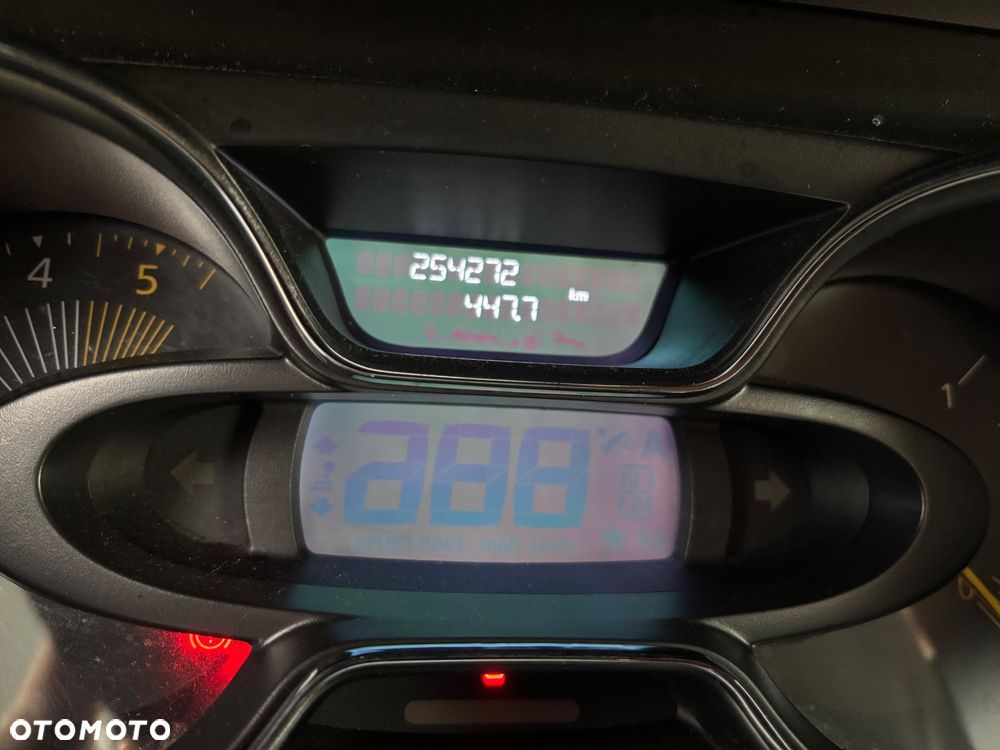 Renault Captur ENERGY dCi 90 Start&Stop Dynamique - 17