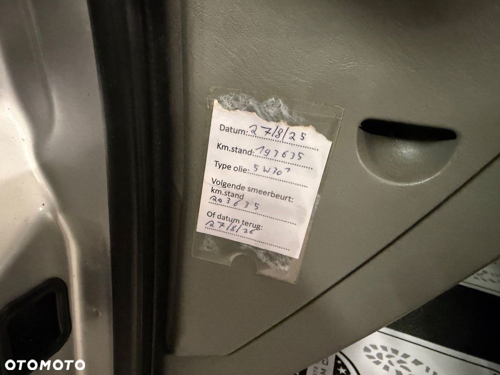 Renault Trafic - 19