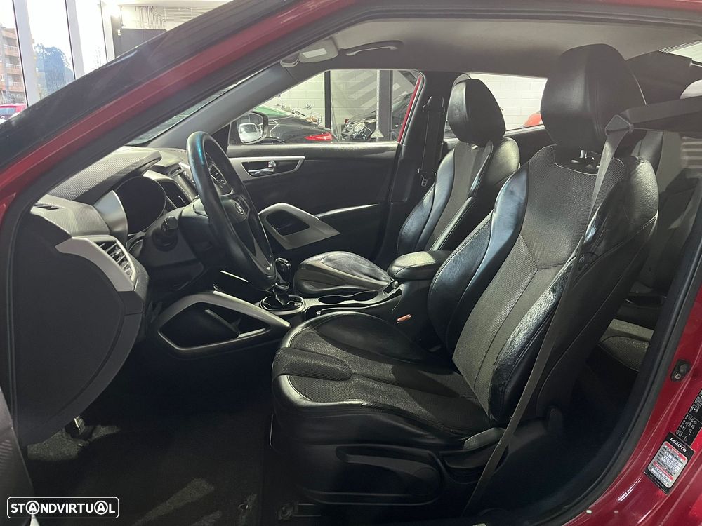Hyundai Veloster 1.6 Style - 10