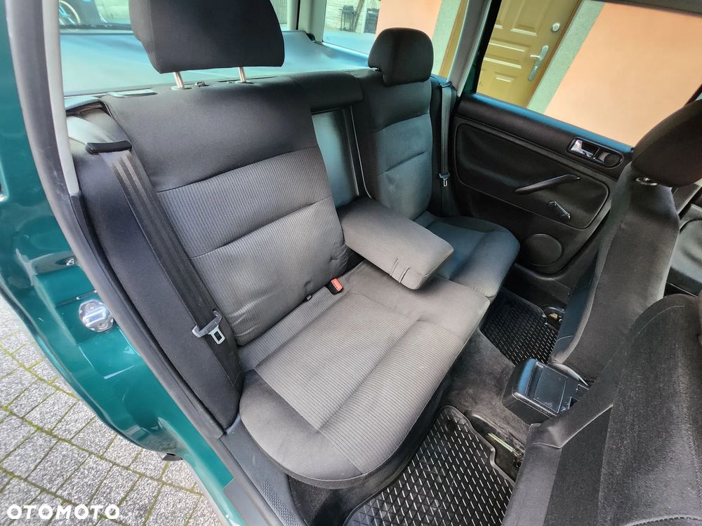 Volkswagen Passat - 7
