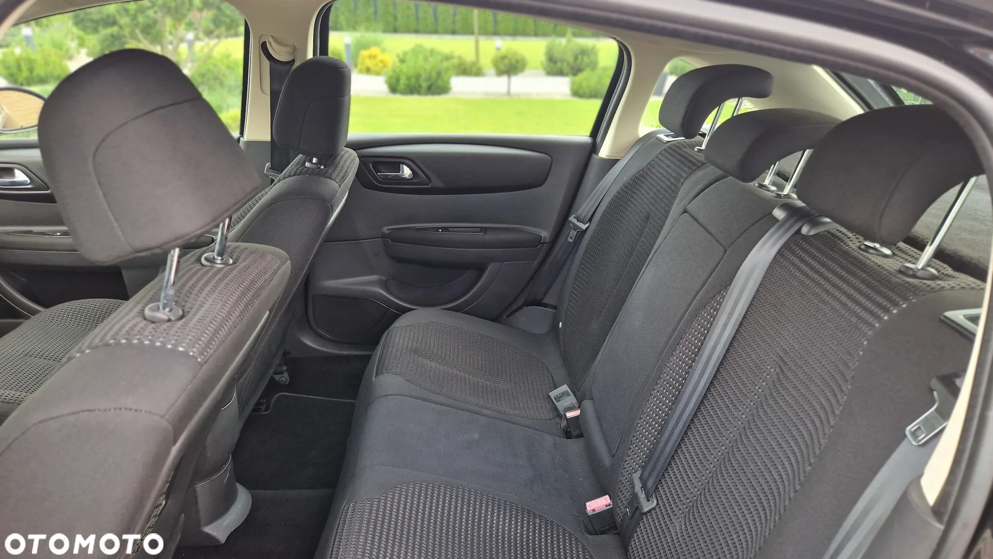 Citroën C4 1.6 HDi FAP EGS6 Exclusive - 15