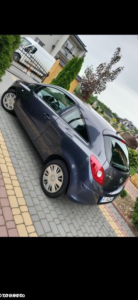 Opel Corsa - 3