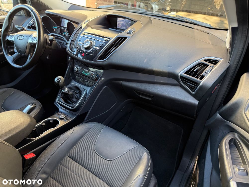 Ford Kuga 2.0 TDCi AWD Titanium - 13