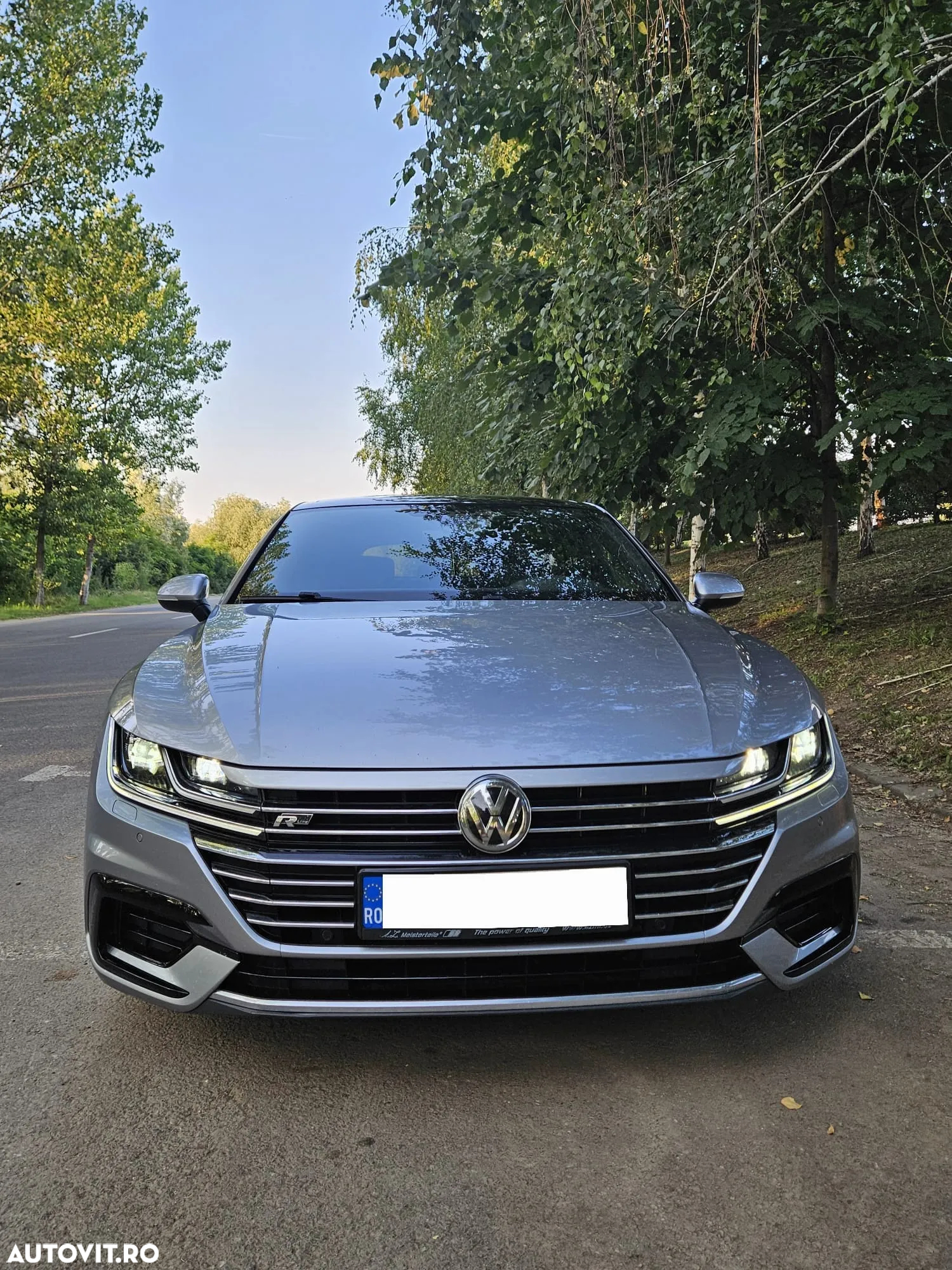 Volkswagen ARTEON 2.0 TDI DSG R-Line - 4
