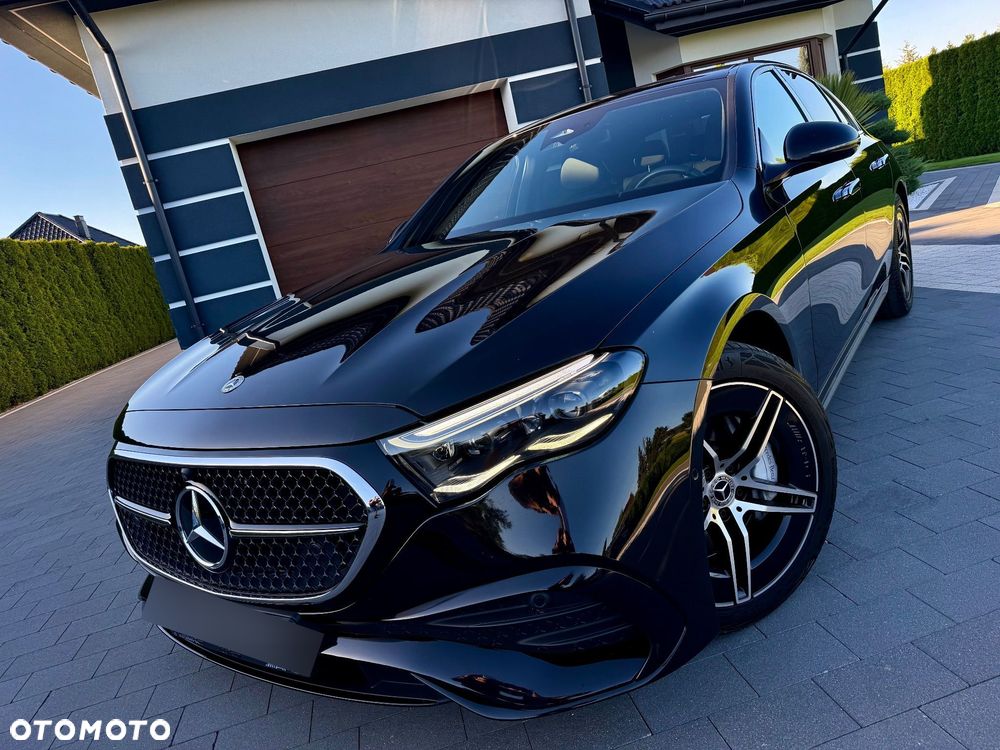 Mercedes-Benz Klasa E 220 d mHEV 4-Matic AMG 9G-Tronic - 35