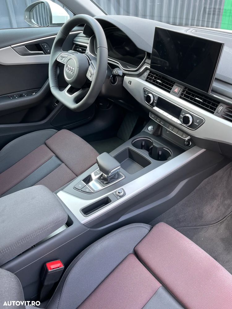 Audi A4 45 TFSI quattro S tronic S line - 4