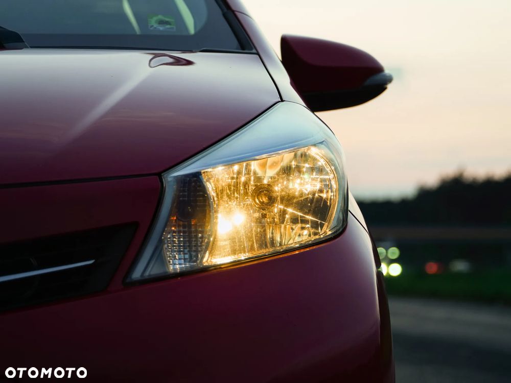 Toyota Yaris 1.0 Active - 8