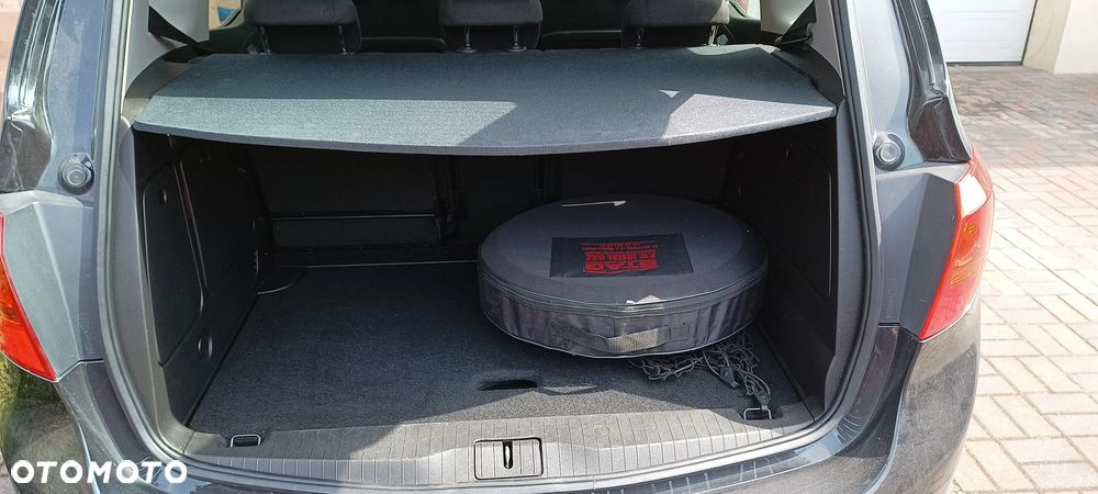 Opel Meriva - 14