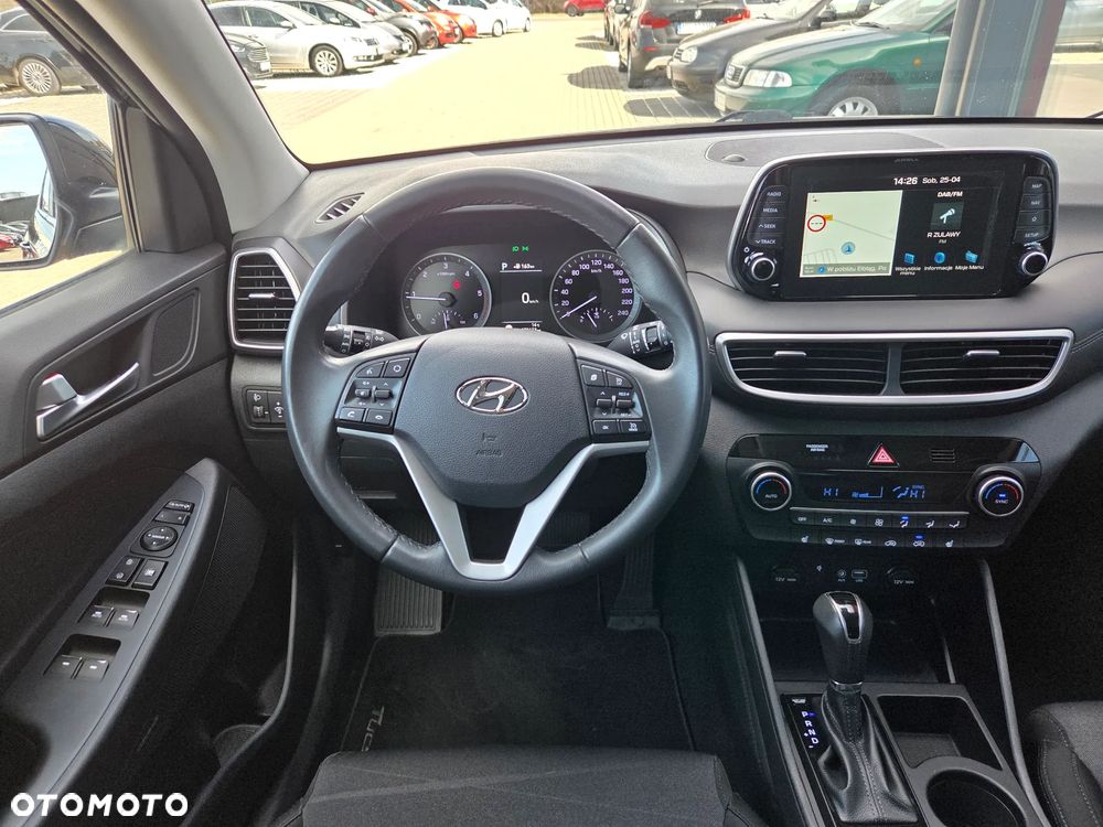 Hyundai Tucson blue 1.6 CRDi 2WD DCT Premium - 24