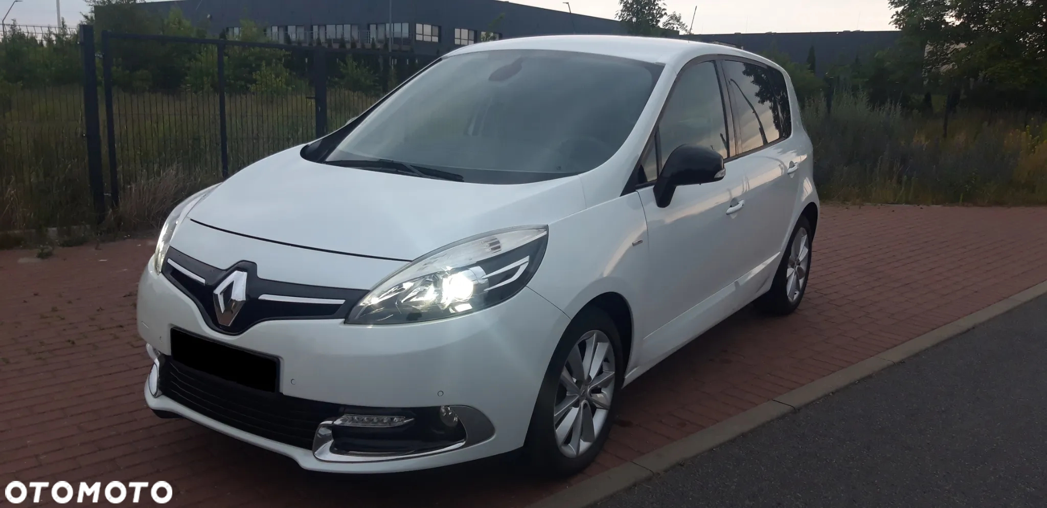 Renault Scenic - 2