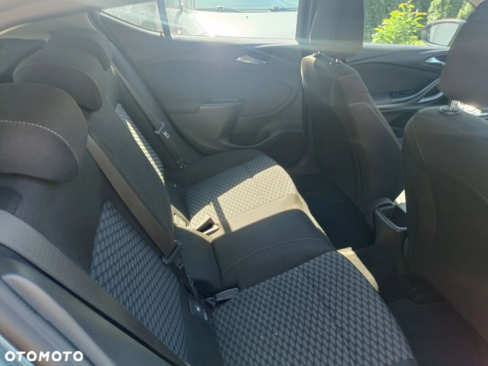 Opel Astra 1.0 Turbo Start/Stop Dynamic - 6