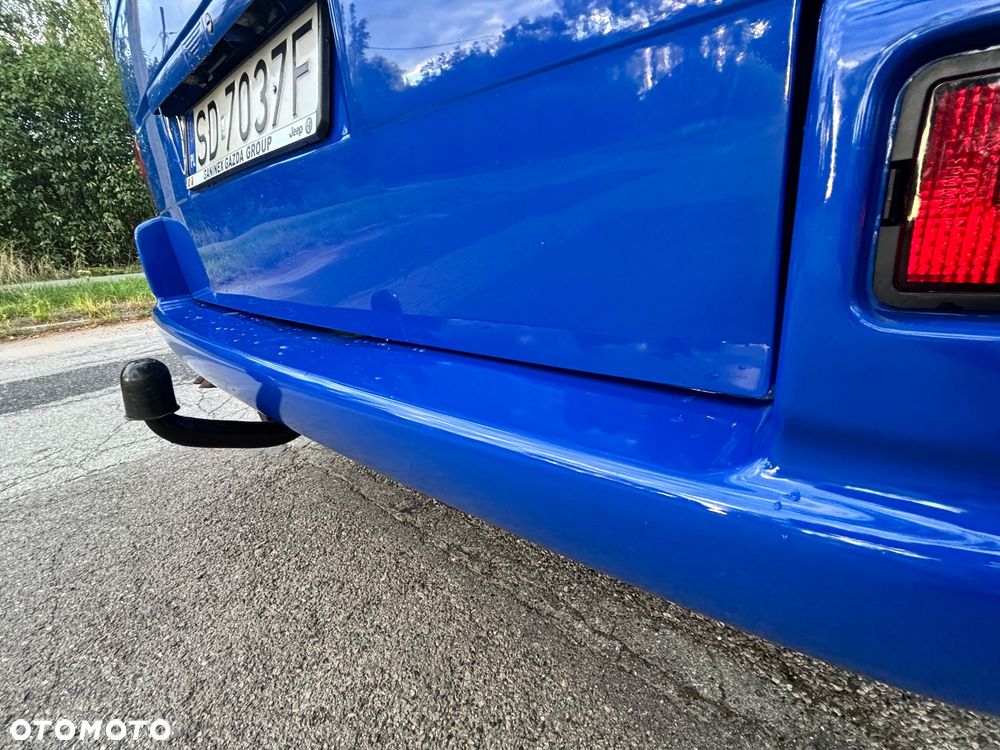 Volkswagen Multivan - 31