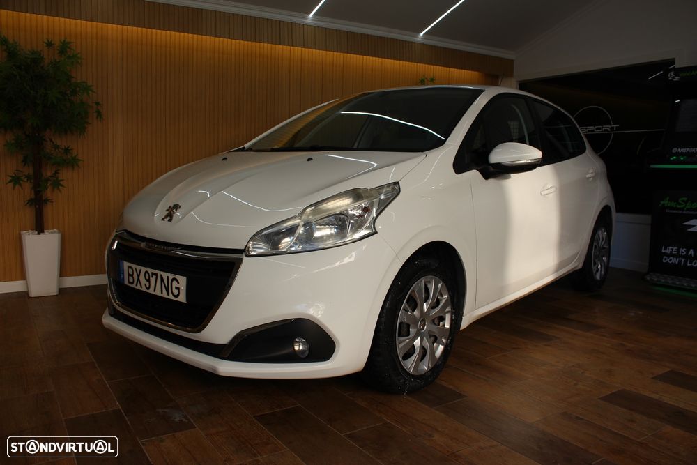 Peugeot 208 Hdi Pack Premium 100cv - 11