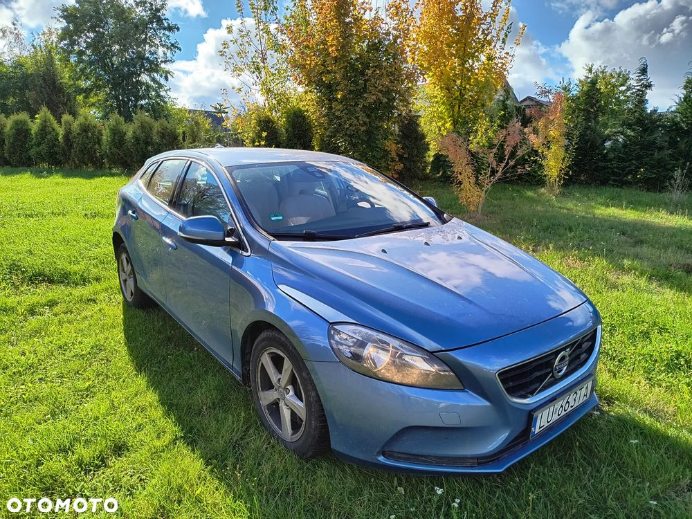 Volvo V40 D4 Momentum - 5