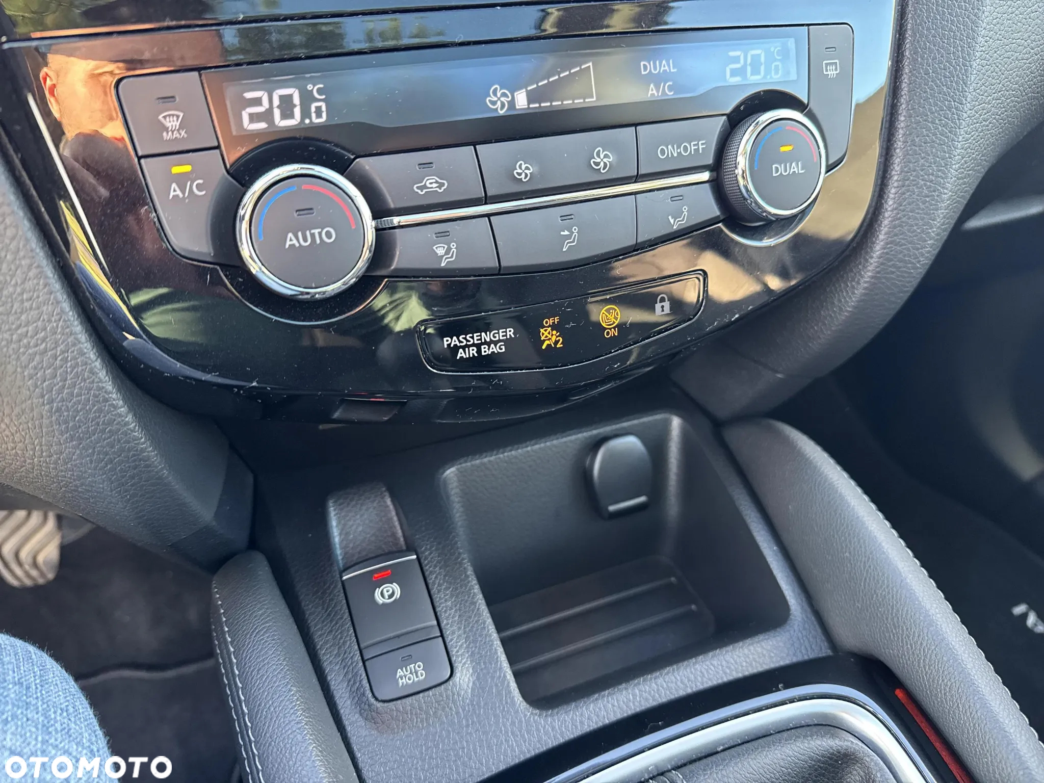 Nissan Qashqai 1.3 DIG-T N-Connecta - 21