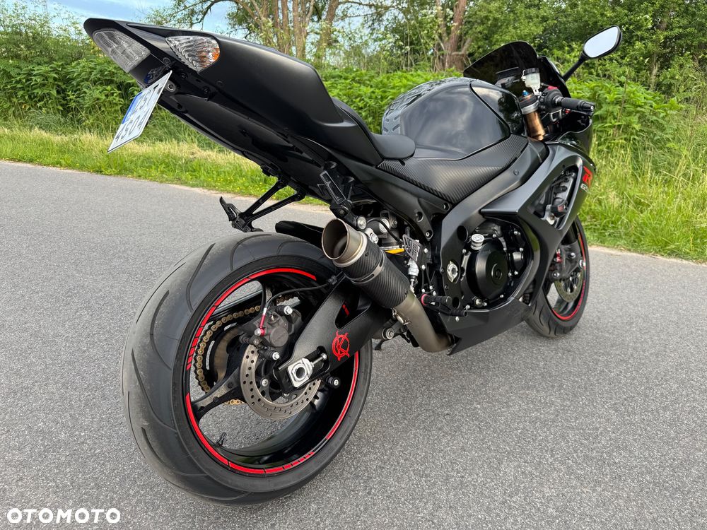 Suzuki GSX-R - 11