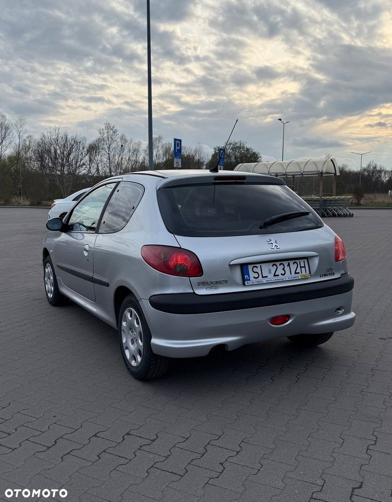 Peugeot 206 - 4