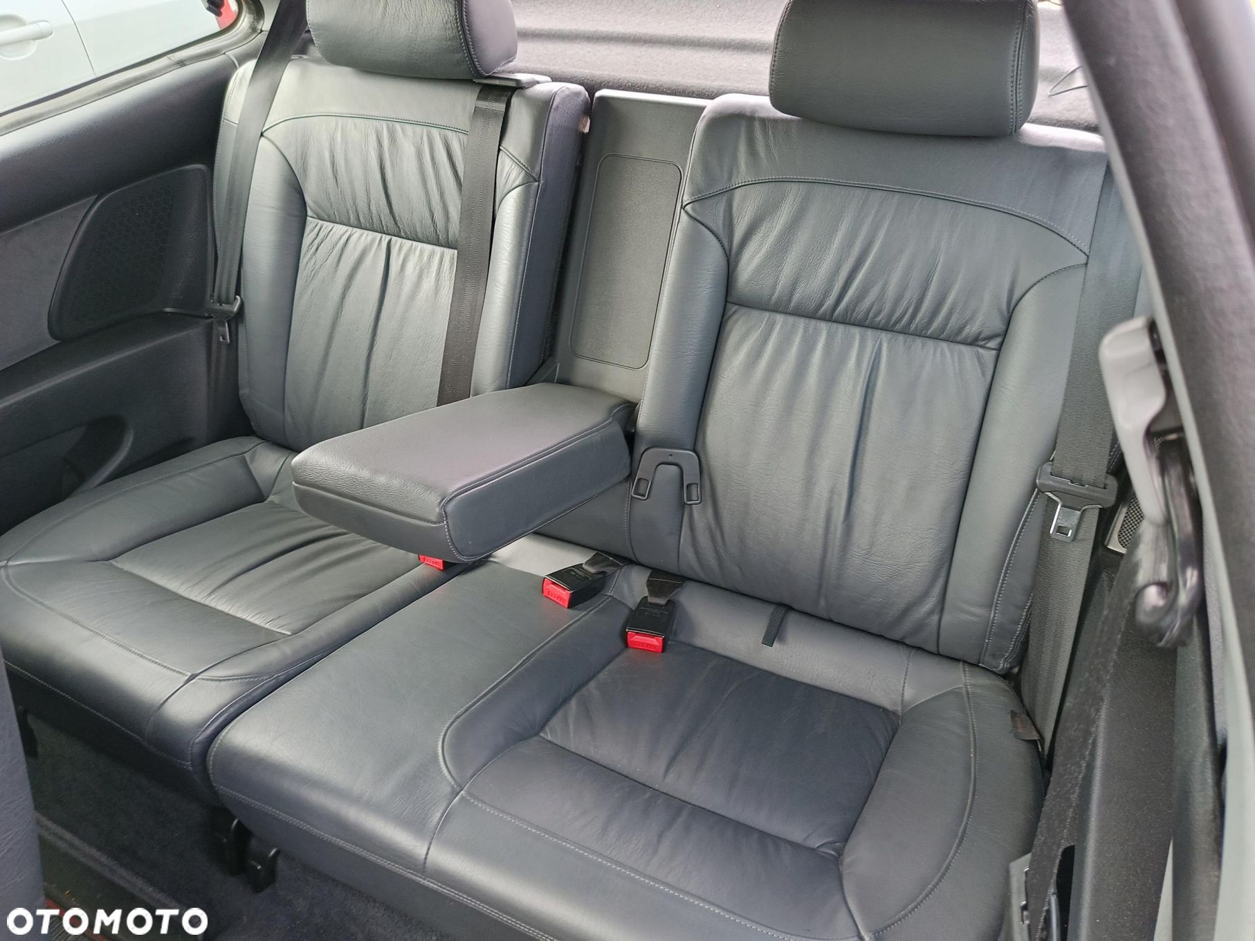 Citroen Xsara I 1 VTS KANAPA TYLNA TYŁ SKÓRA Z PODŁOKIETNIKIEM - 2