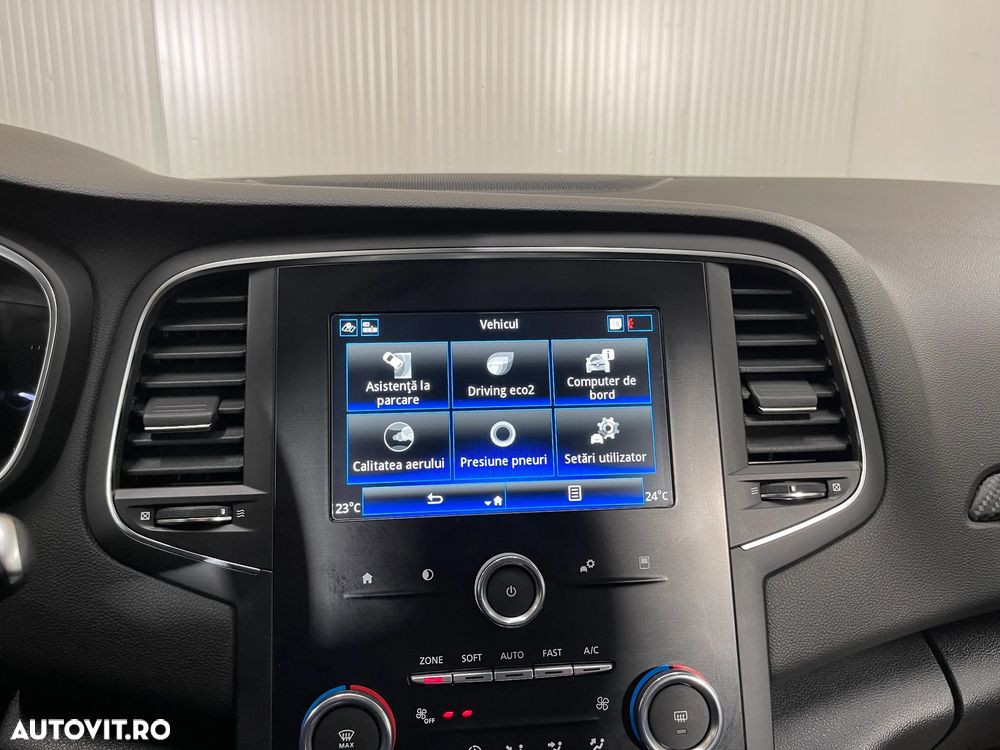 Renault Megane Blue dCi 116 EDC Zen - 12