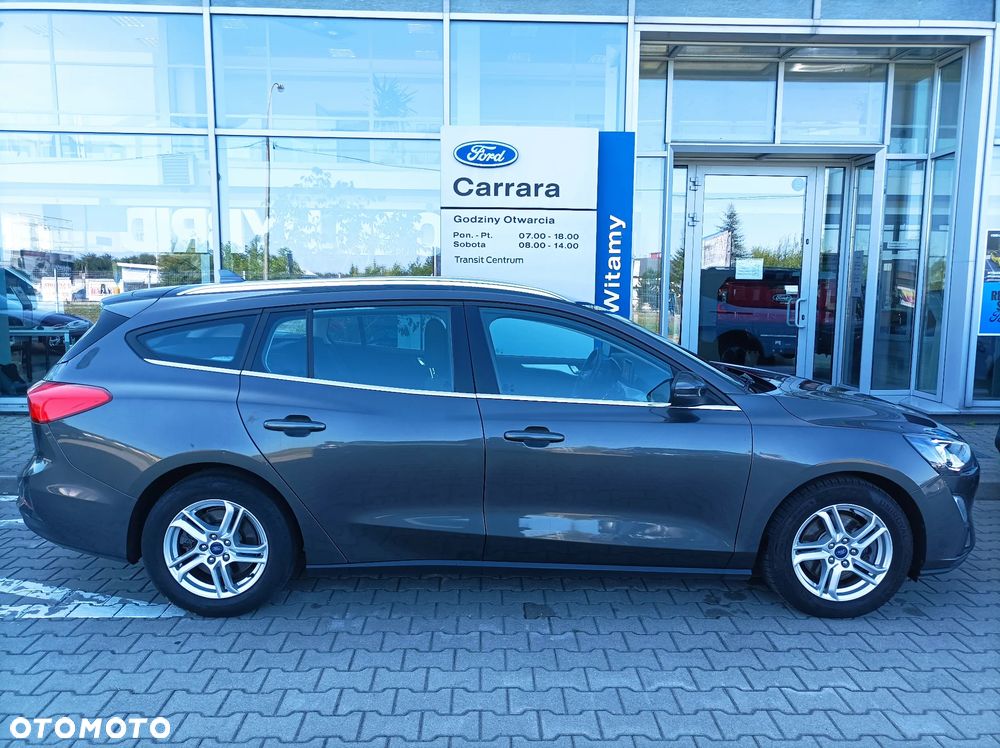 Ford Focus 1.0 EcoBoost mHEV Titanium - 9