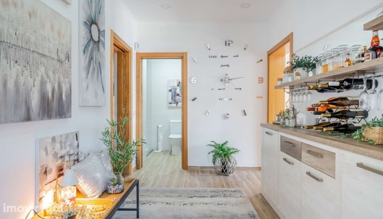 Moradia V4 com piscina para venda em Portimão, Algarve - Grande imagem: 2/26