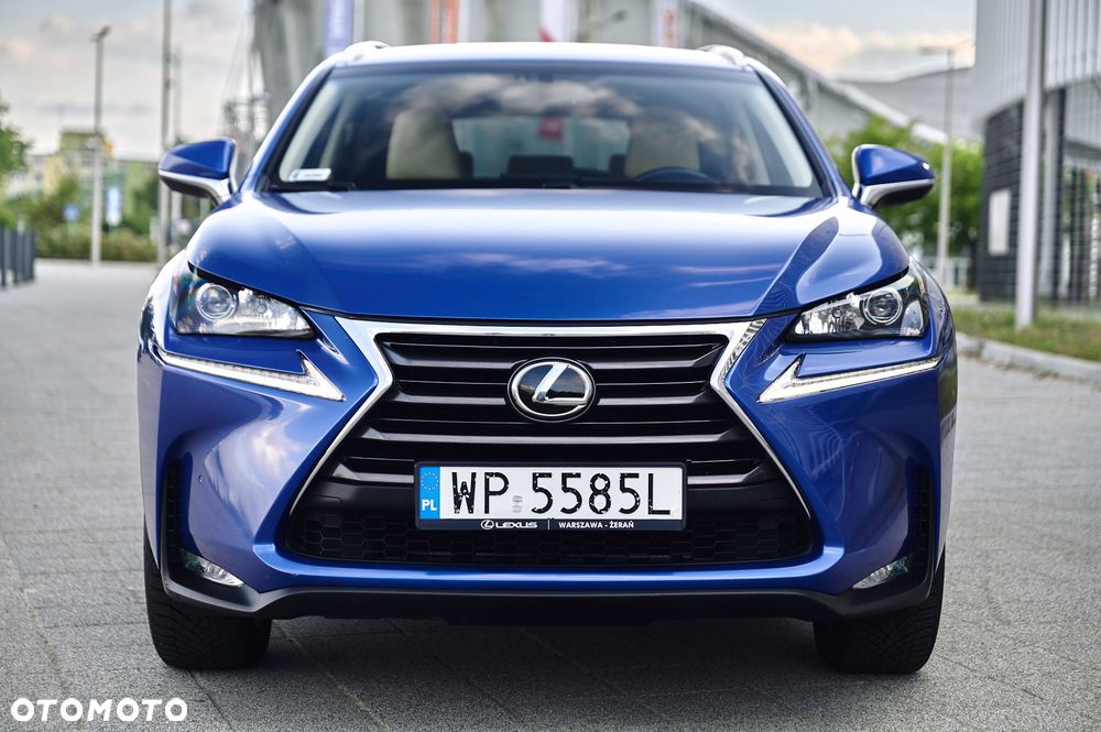 Lexus NX 200t Prestige AWD - 6