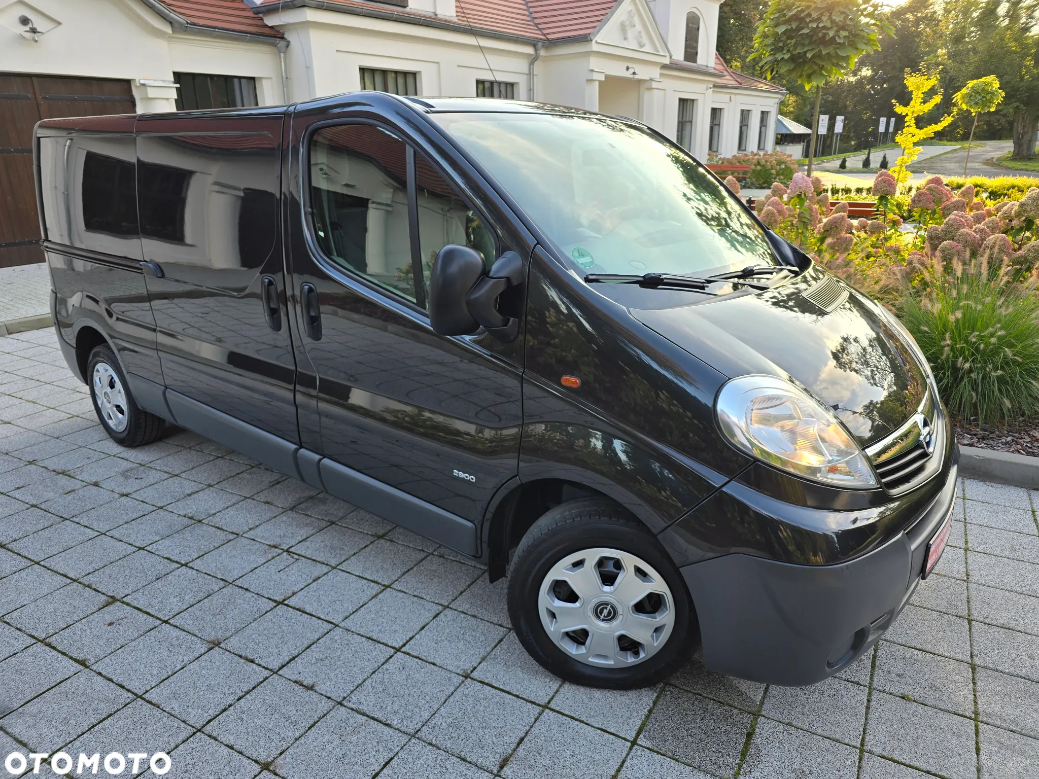 Opel Vivaro - 4