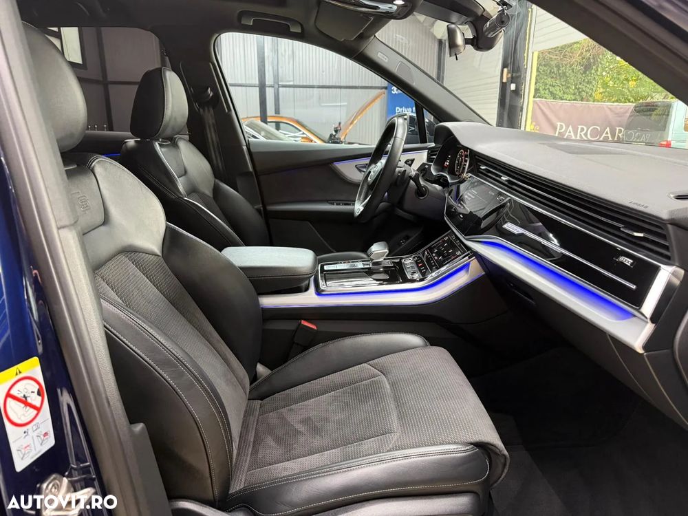 Audi Q7 3.0 55 TFSIe quattro Tiptronic S Line - 36