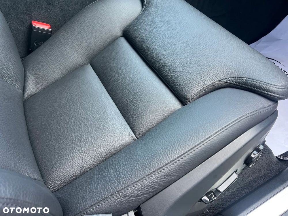 Volvo XC 90 B5 D AWD Plus Bright 7os - 37