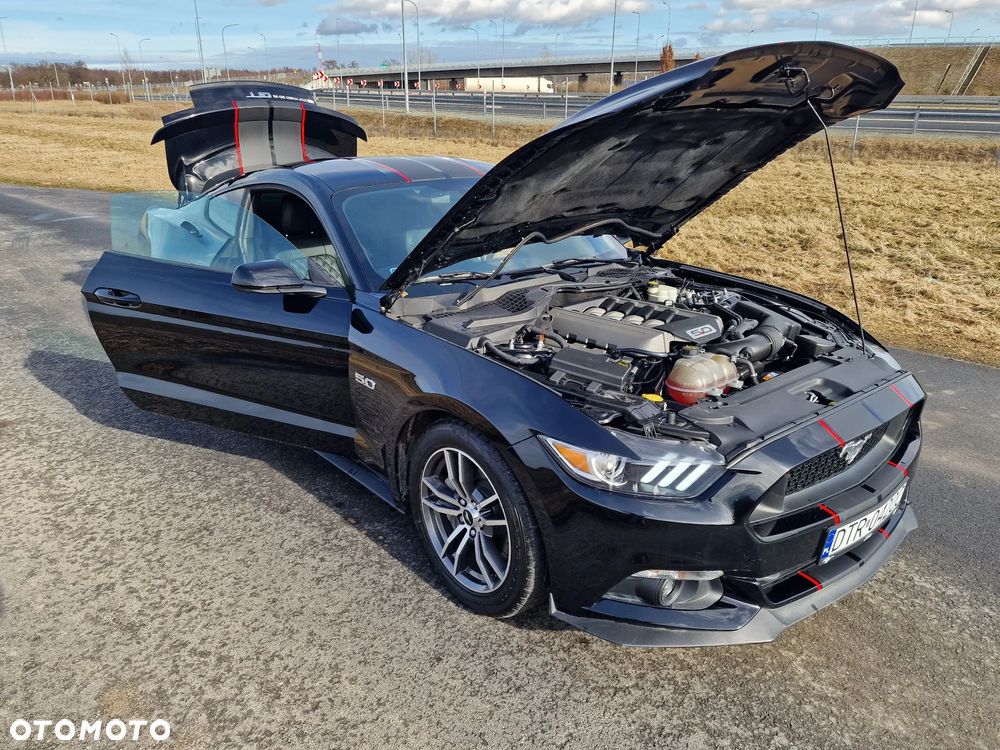 Ford Mustang 5.0 Ti-VCT V8 Black Shadow Edition - 41