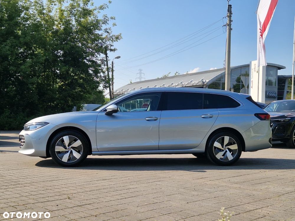 Volkswagen Passat - 35