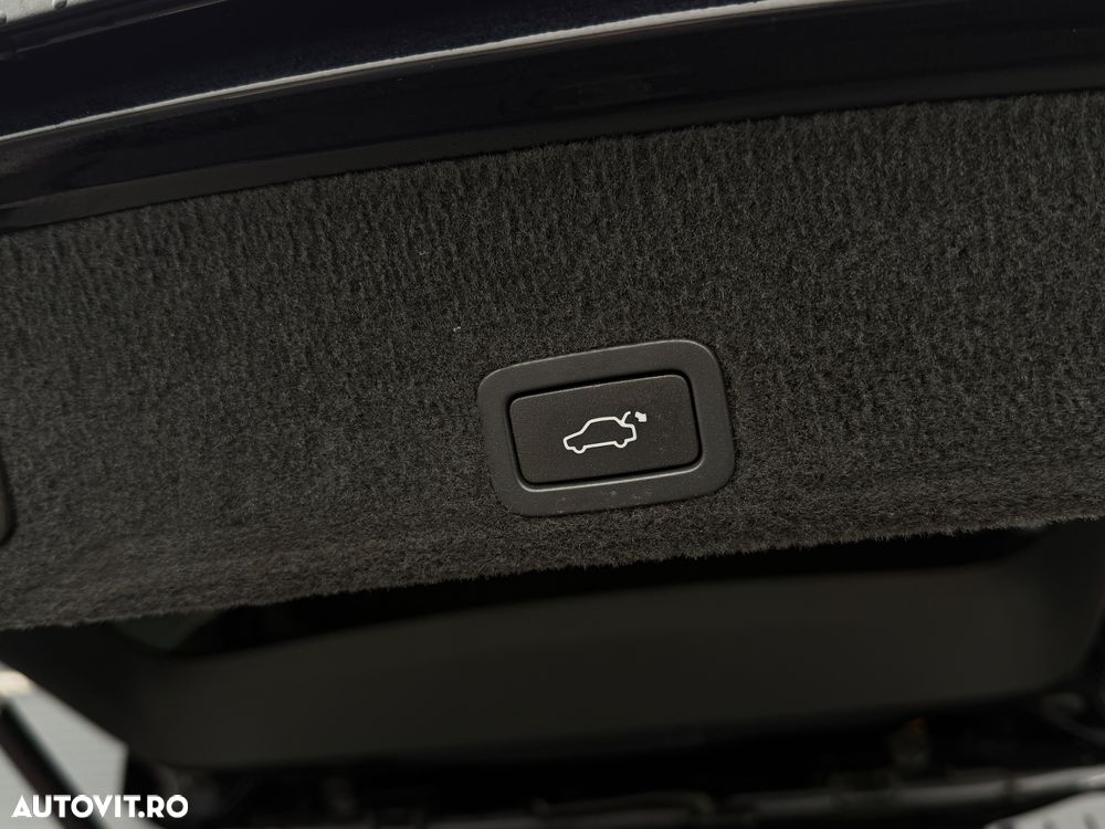 Volvo XC 60 D5 AWD Aut. Momentum - 22