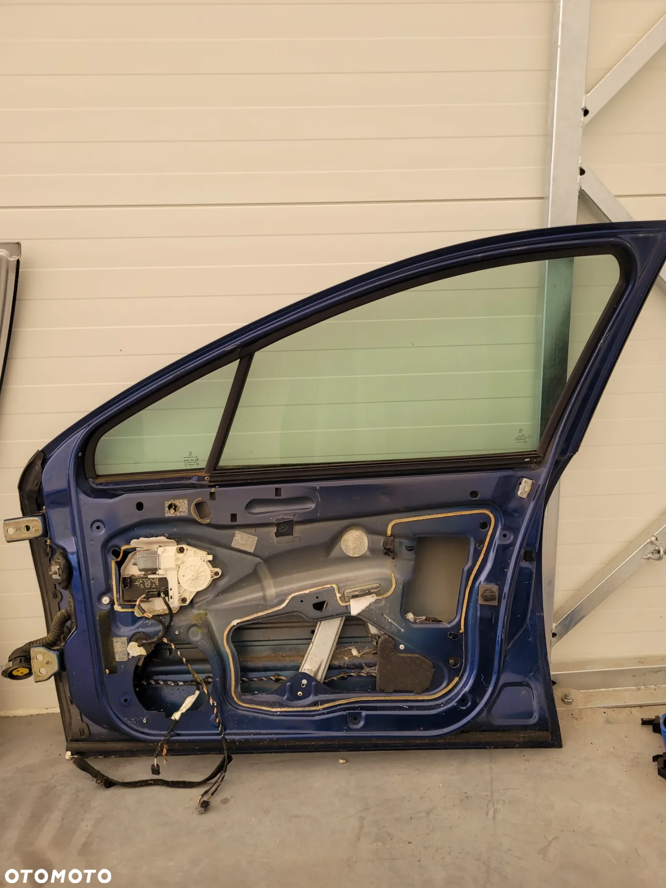 DRZWI PRAWY PRZÓD PEUGEOT 407 5D - 16