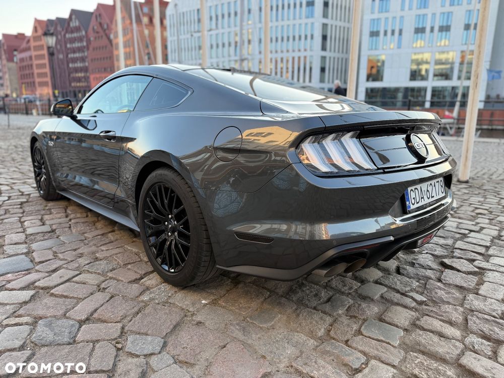 Ford Mustang - 19
