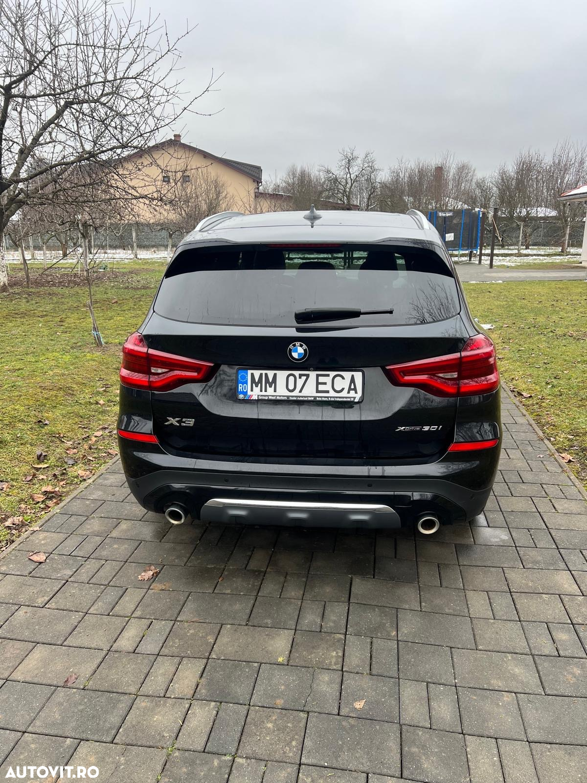 BMW X3 xDrive30i AT Luxury Line - 3