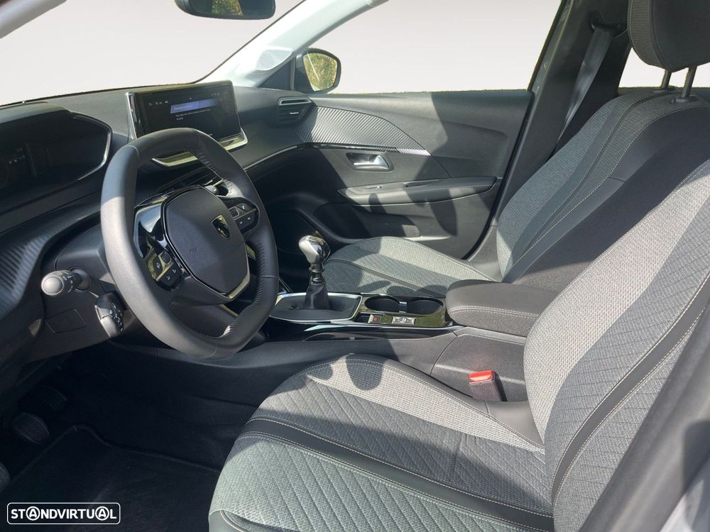 Peugeot 208 1.2 PureTech Allure - 9