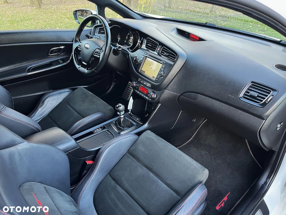 Kia ProCeed 1.6 T-GDI GT-Track - 16