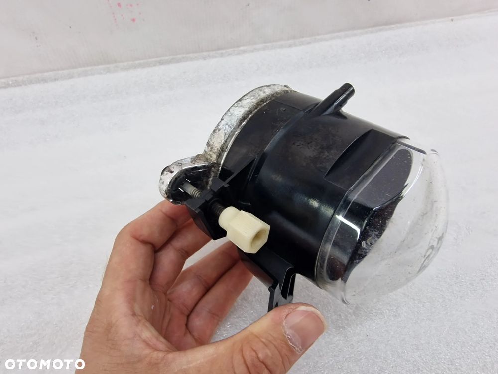 BMW E90 / E60 / E83 / E90 LEWY HALOGEN , NR 6910791 , NR AUKCJI H279 - 2