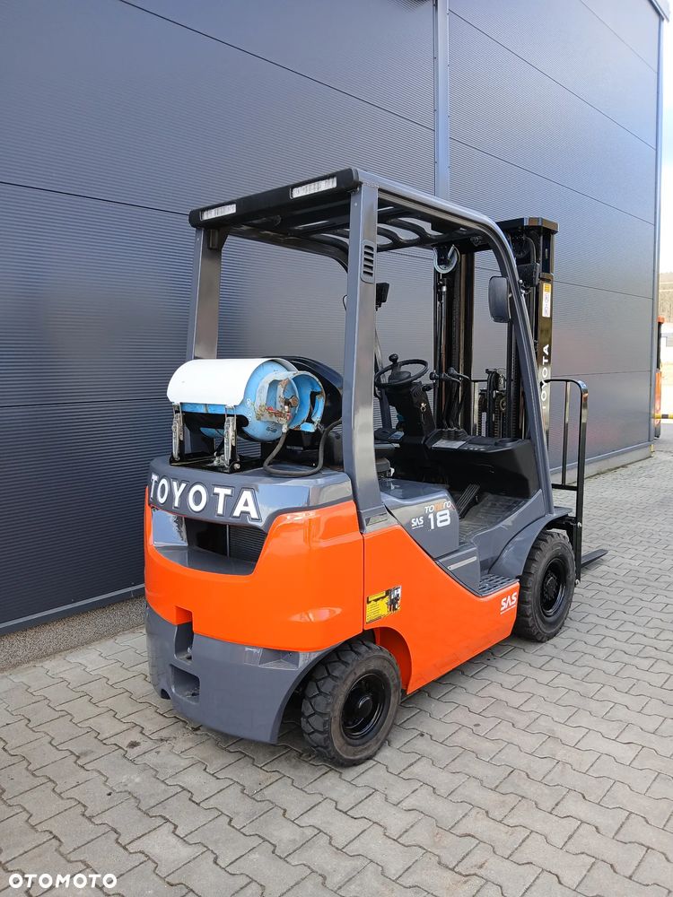 Toyota 02-8FGF18 - 6